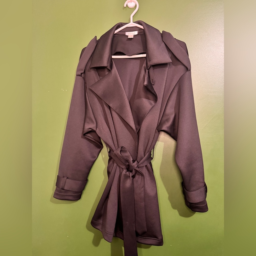 Revamped Women's Black Trench Coat with Tie Belt